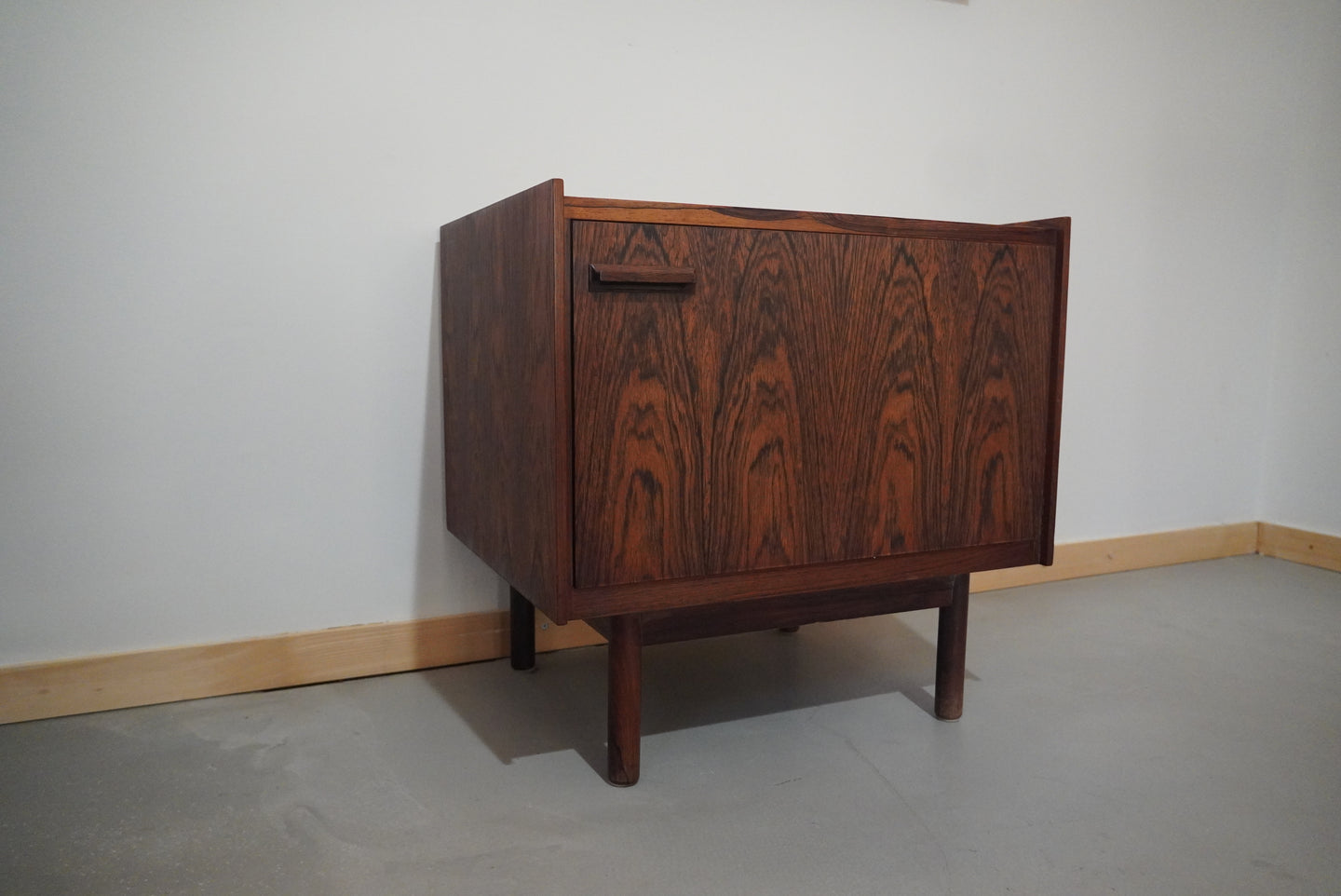 Mid Century Modern Falster danish Brazilian rosewood side table nightstand