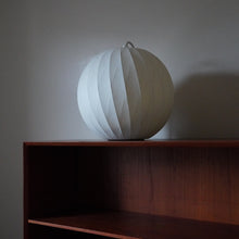 Load image into Gallery viewer, George Nelson Modernica criss cross bubble lamp small
