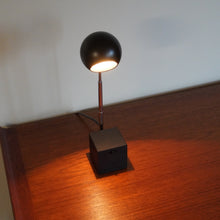 Load image into Gallery viewer, Vintage lightolier Michael Lax lytegem telescoping lamp black Japan
