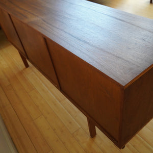 Mid Century Modern Danish teak wood credenza sideboard