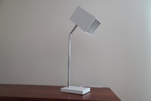 Load image into Gallery viewer, 1960s white Robert Sonneman for Kovacs Cube table lamp
