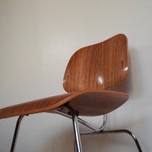 Load image into Gallery viewer, Herman Miller Eames DCM wood grain chair
